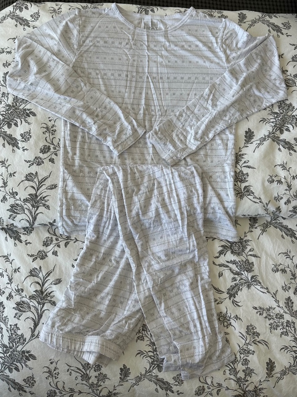 White / grey base layer set (youth XL 12/14)